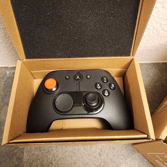 Atari VCS 800 Black Walnut Bundle Console 4K HDMI WiFi Joystick + Controller - Picture 10 of 16